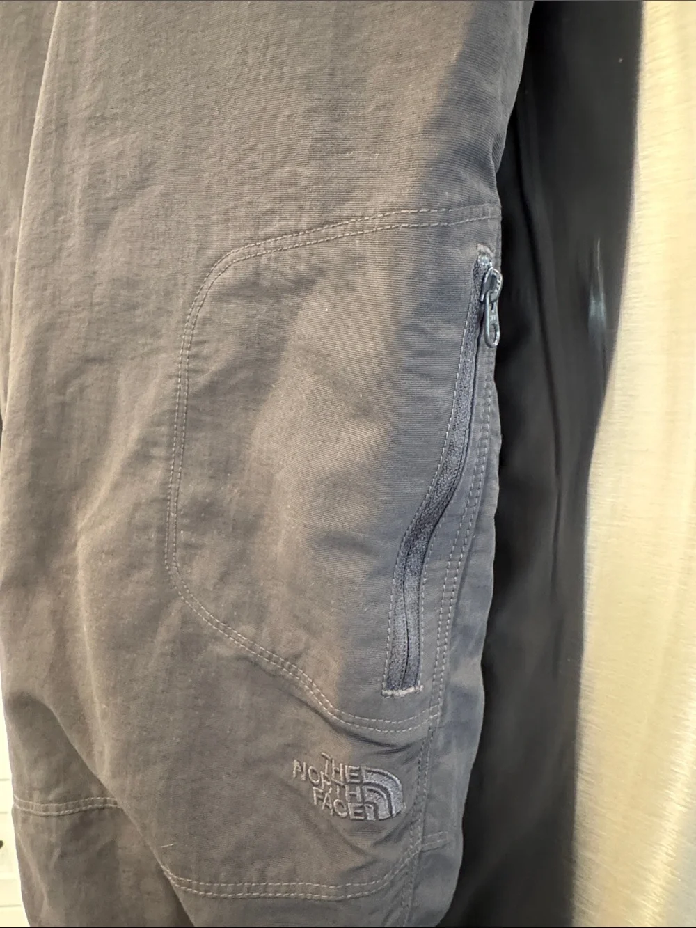 The North Face Men's Charcoal Cargo Pants Men’s 40